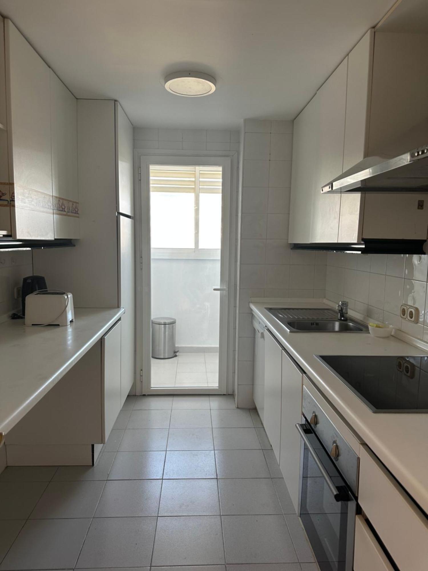 Letsmarbella - Grand 3br Corner - Marina Banus Apartment Marbella